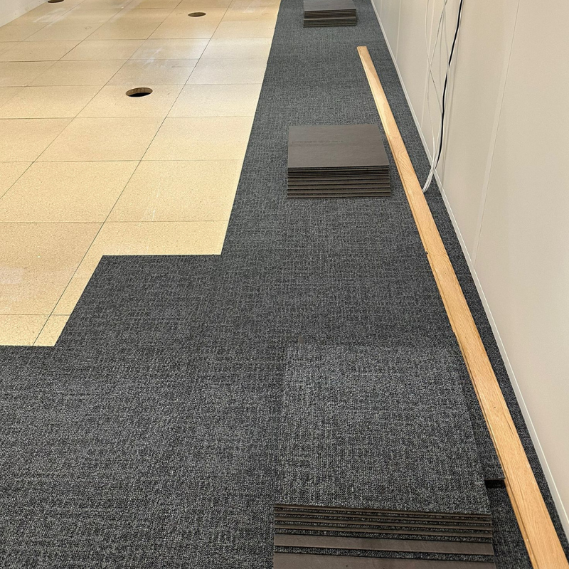 Detail Boden – Sockelleisten und Übergänge