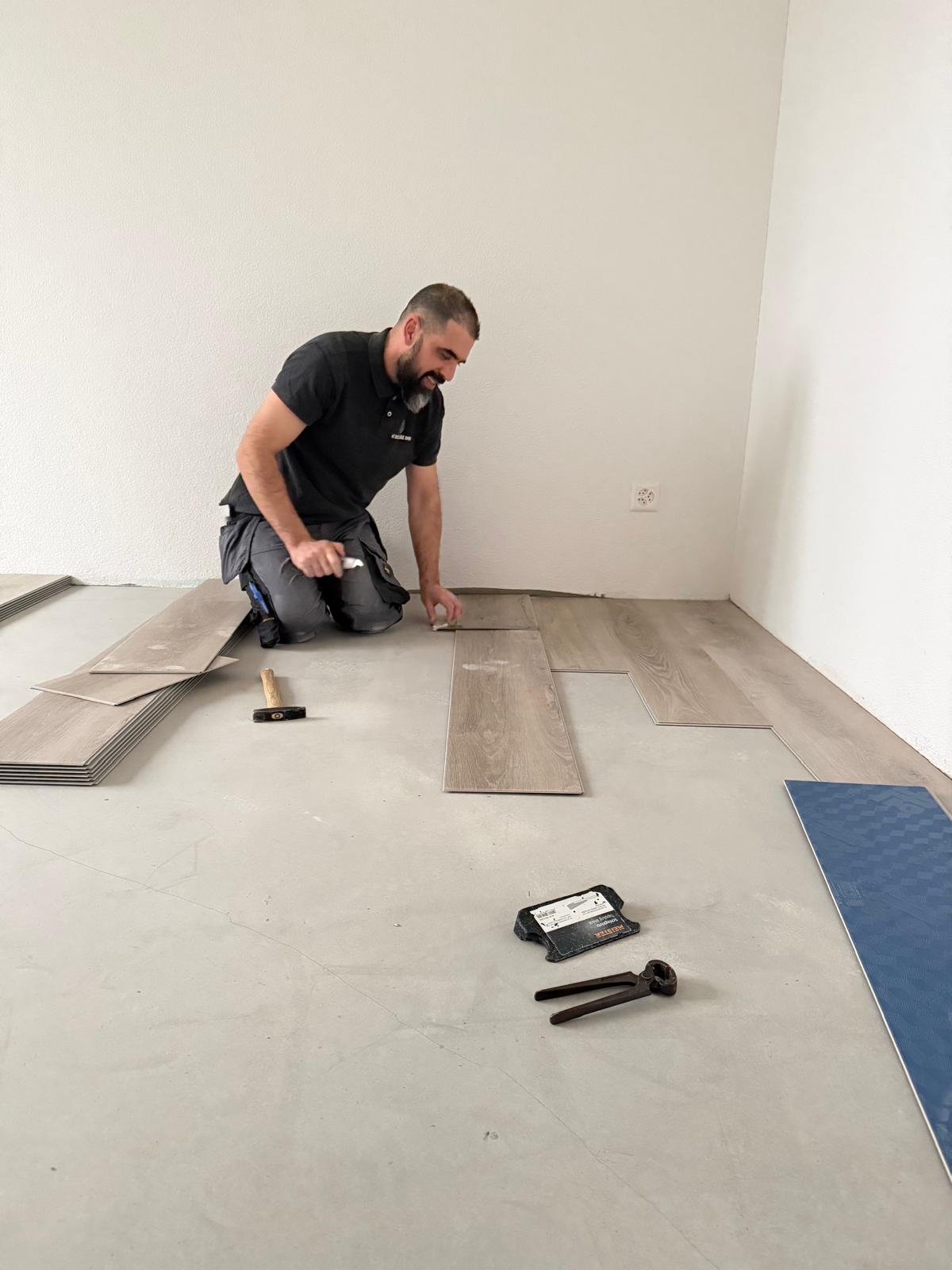 AZ Bodenbeläge GmbH – Team und Beratung in Biel